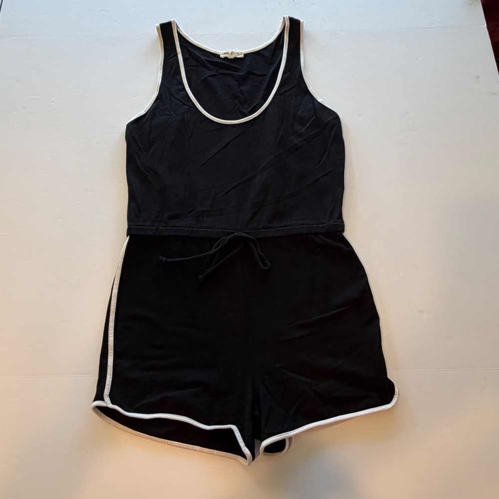 Heart & Hips Womens Black White Trim Athletic Romper Sleeveless Size M